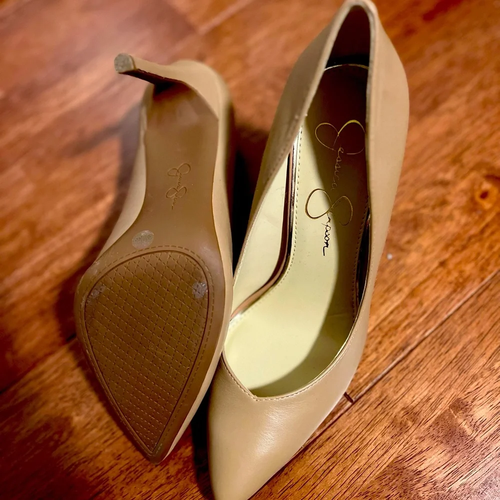 Jessica Simpson heels - Picture 3 of 3